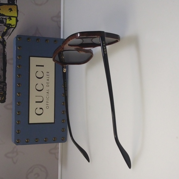 Model: GG0734s 001' Authentic Gucci unisex’s Oversized Sunglasses - Picture 5 of 9
